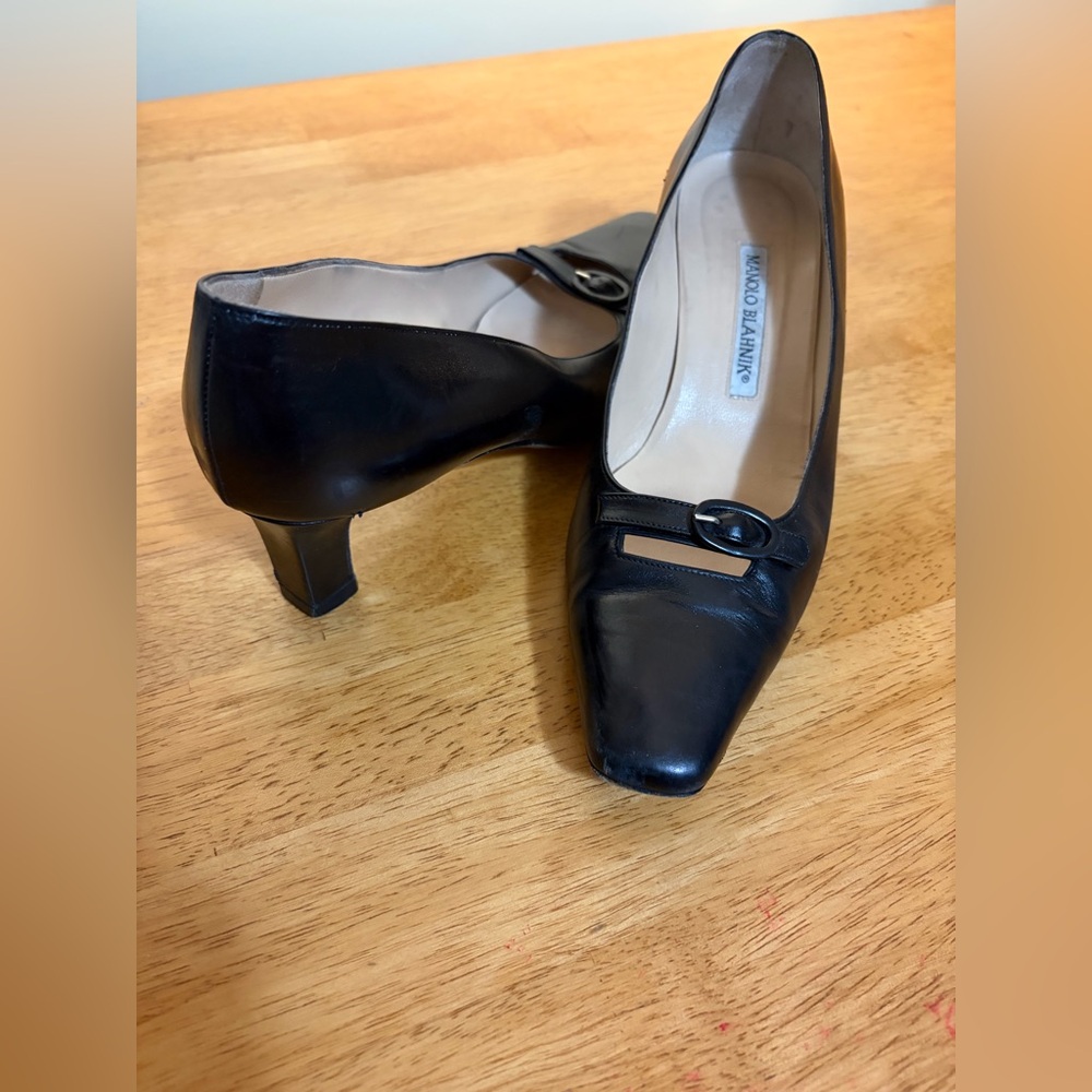 Vintage Manolo Blahnik Mary Jane Pumps Black Leather EU 37.5 / US 7.5
